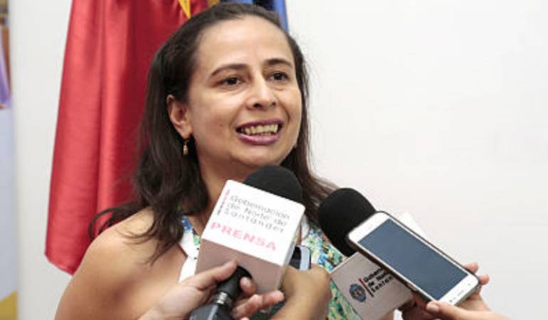 Según la Procuraduría, la funcionaria ha omitido presuntamente la supervisión del contrato.