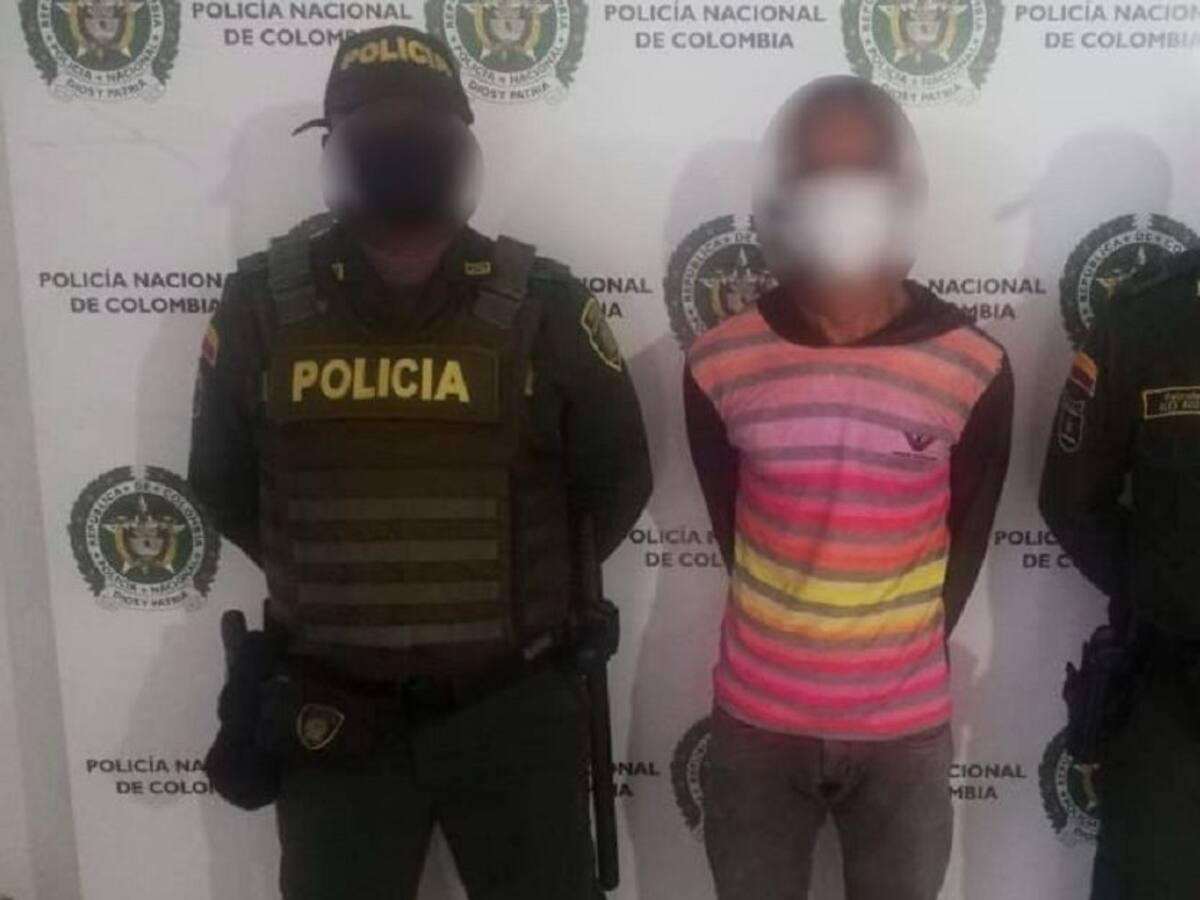 Adolescente recibió dos cuchilladas por cobrar el pasaje de un colectivo