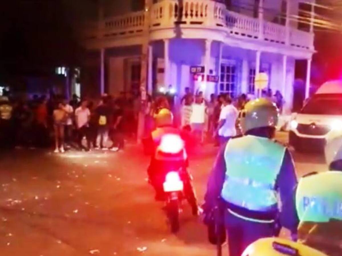 Desmanes en el barrio Manga de Cartagena durante primer día de Fiestas de Independencia