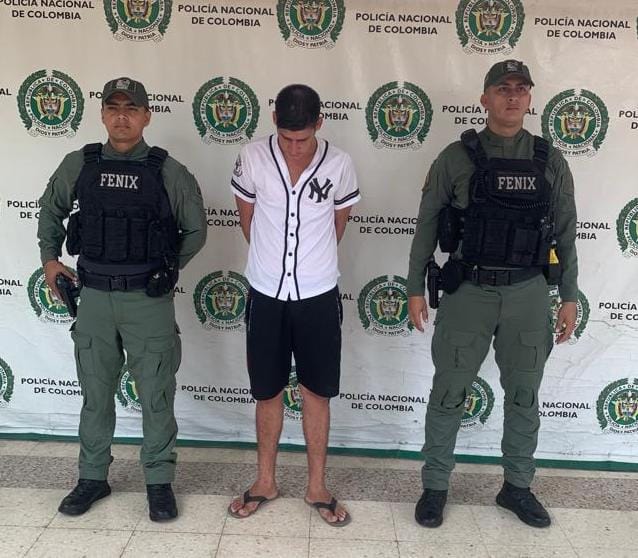 Fue dejado a disposición de la autoridad que lo requiere.