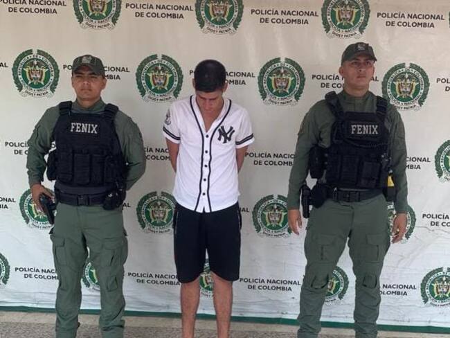 Fue dejado a disposición de la autoridad que lo requiere.