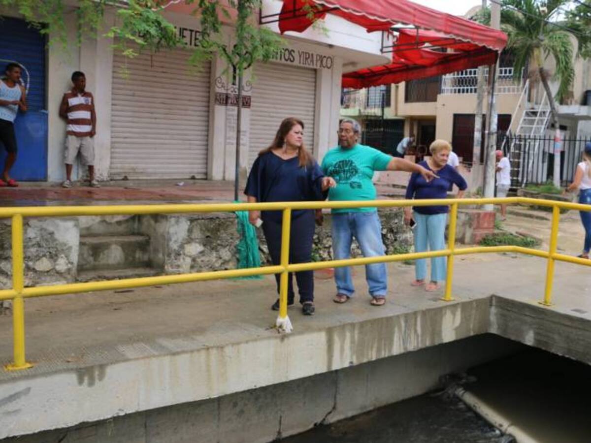 Alcaldía de Cartagena reinicia obras del canal Emiliano Alcalá en el sur