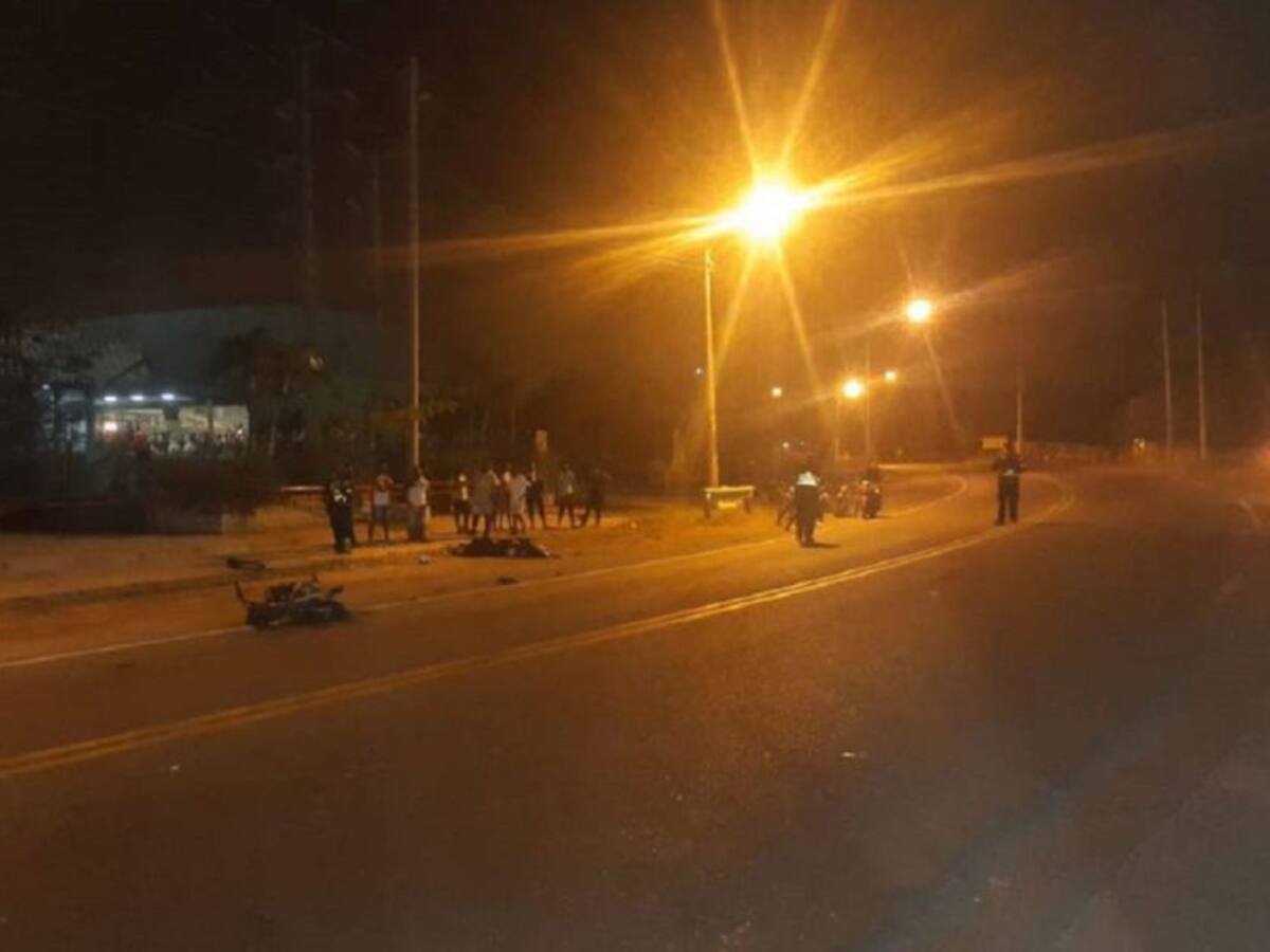 Murió motociclista al estrellarse contra una tractomula en Cartagena