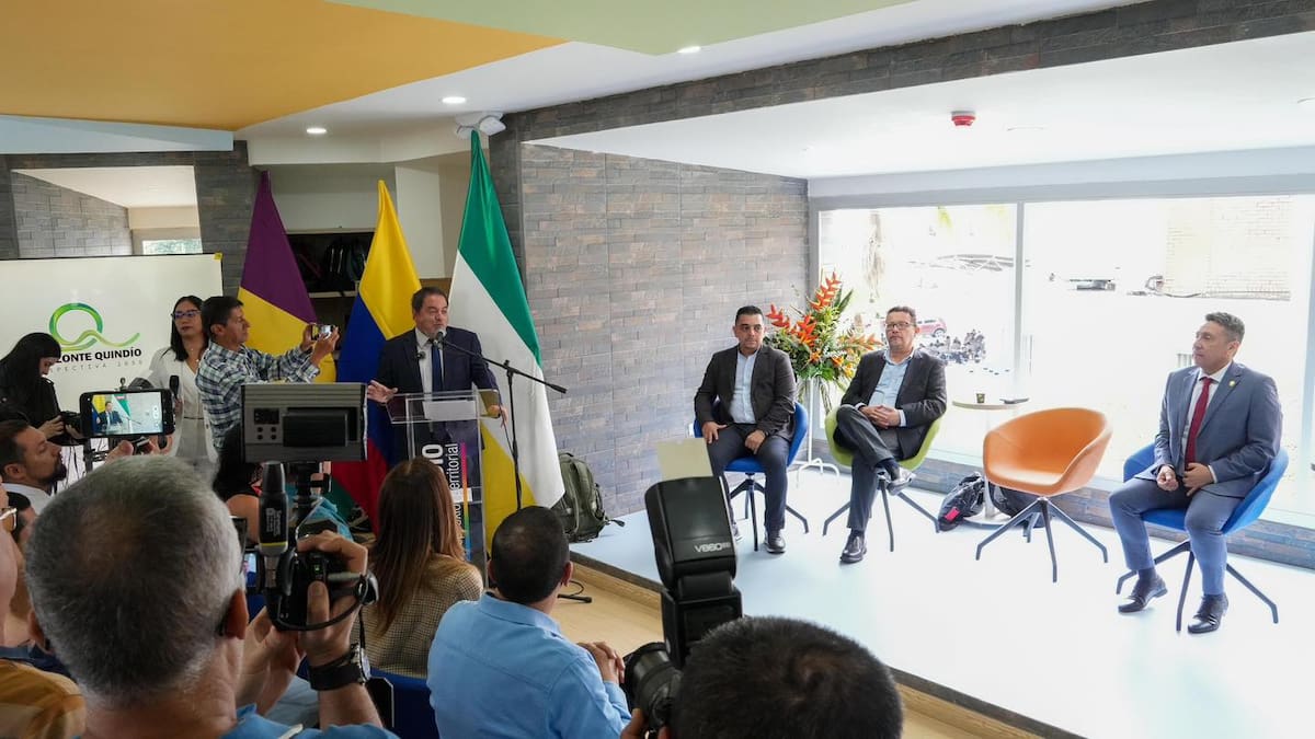 Director Juan Esteban Gil