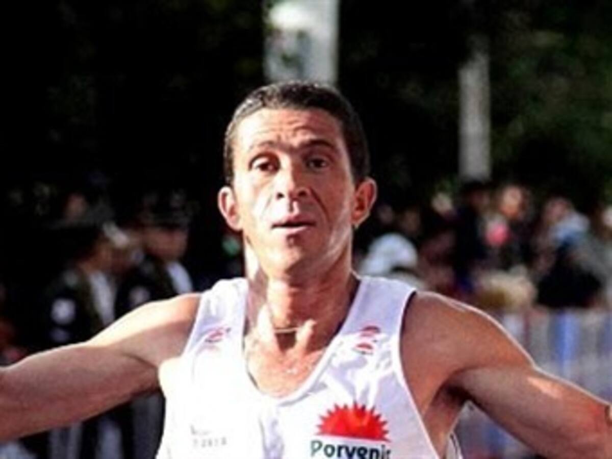 Diego Colorado triunfó en Carrera Atlética de los Héroes en Quito