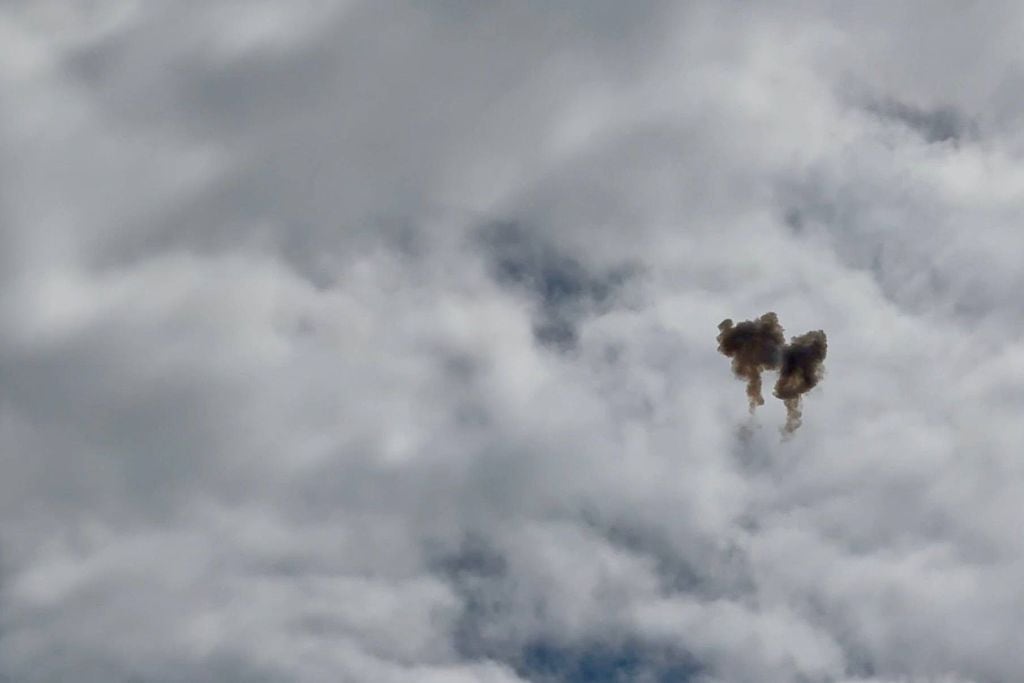 JERUSALEM - FEBRUARY 28: Israeli air defense systems intercepted and destroyed several missiles over the skies of Jerusalem, after the Israeli army announced that it had detected a retaliatory missile attack from Iran on February 28, 2026. (Photo by Gazi Samad/Anadolu via Getty Images)