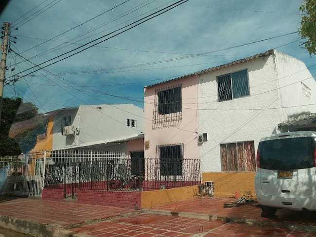 Casa donde una mujer murió incinerada en Barranquilla./Caracol Radio