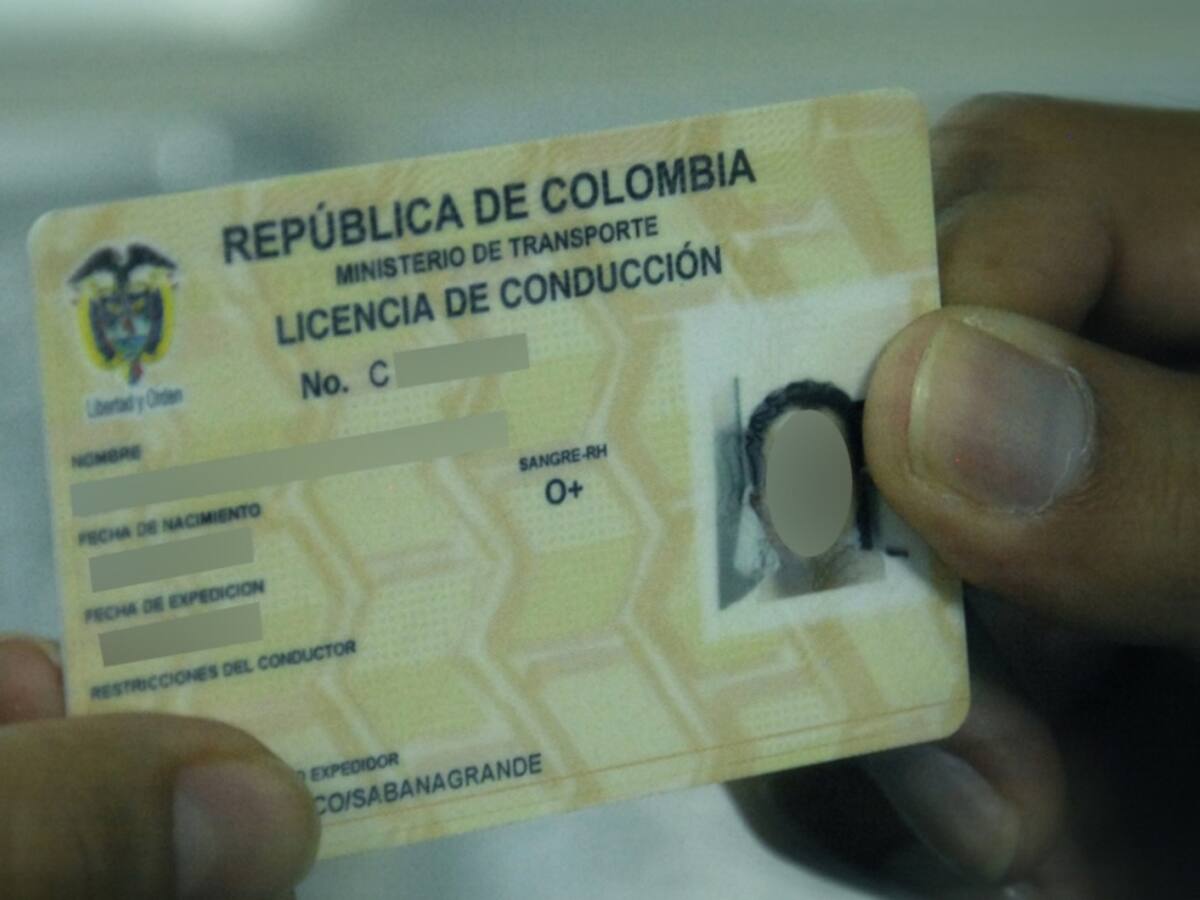 Cayó "La Familia", una red que expedía certificados falsos para el pase
