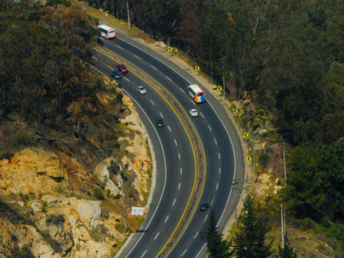 Así manipularon el contrato para ampliar la vía Bogotá – Girardot