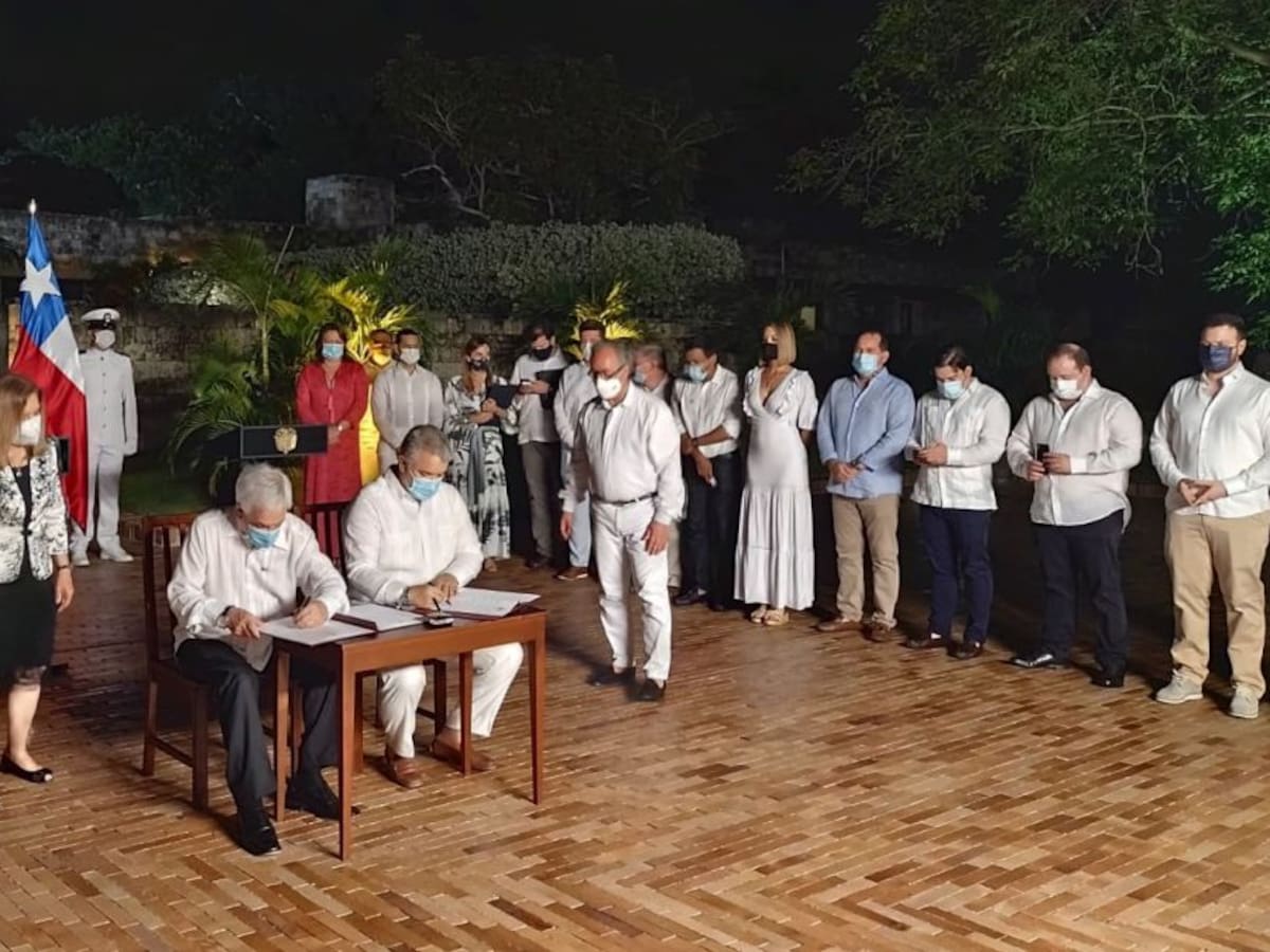 Presidentes de Colombia y Chile firmaron tratado de extradición