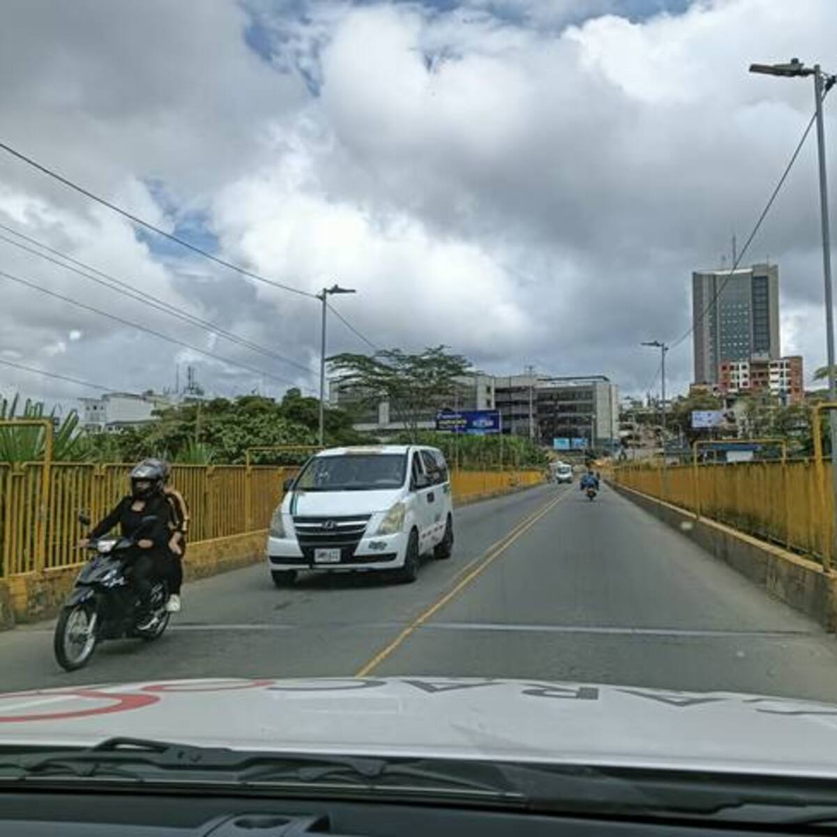 Setta llama la atención del Invías por represamiento de vehículos en puente La Florida de Armenia