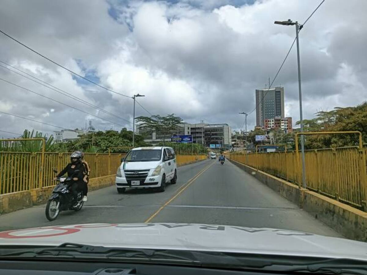 Setta llama la atención del Invías por represamiento de vehículos en puente La Florida de Armenia