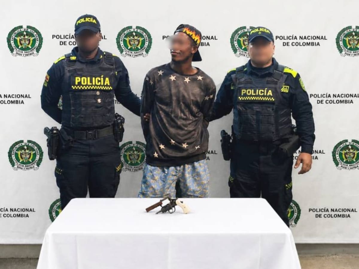 Capturan en el barrio Nelson Mandela a alias Beny con un revólver y anotaciones judiciales