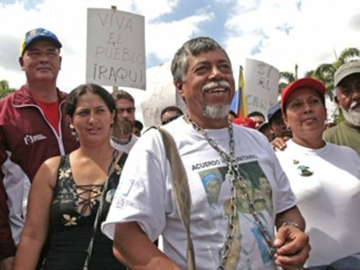 Profesor Moncayo pedirá que liberación de su hijo sea en otro país