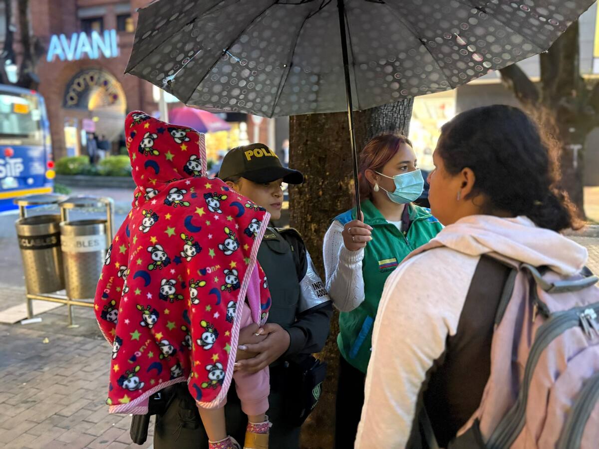 Secretaría de Integración en Bogotá anunció operativo para ayudar a niños en condición de mendicidad