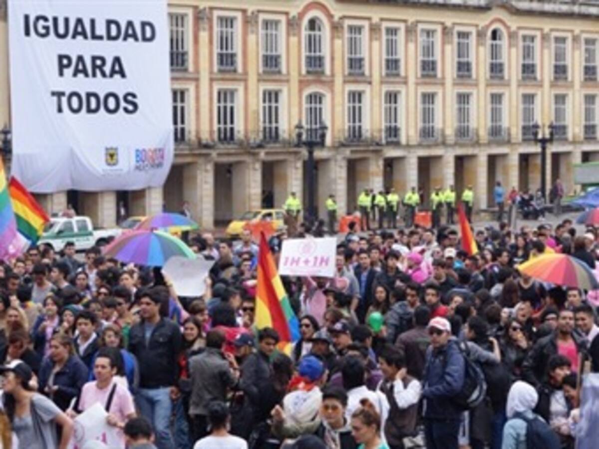 Fallo del Consejo de Estado dice que parejas del mismo sexo sí constituyen una familia