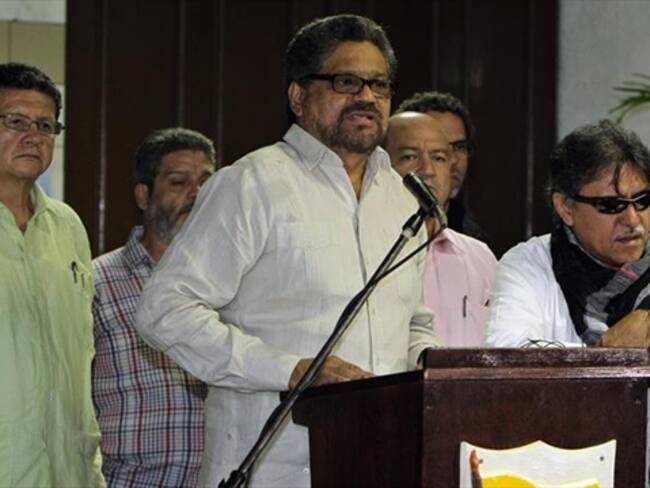 Las Farc suspenden el cese unilateral del fuego