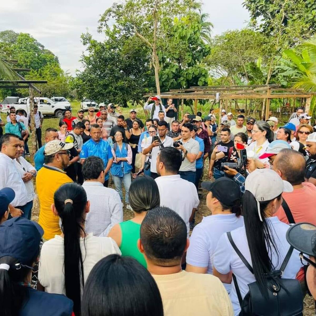Caravana humanitaria de firmantes de paz desplazados y amenazados llego a Doncello-Caquetá