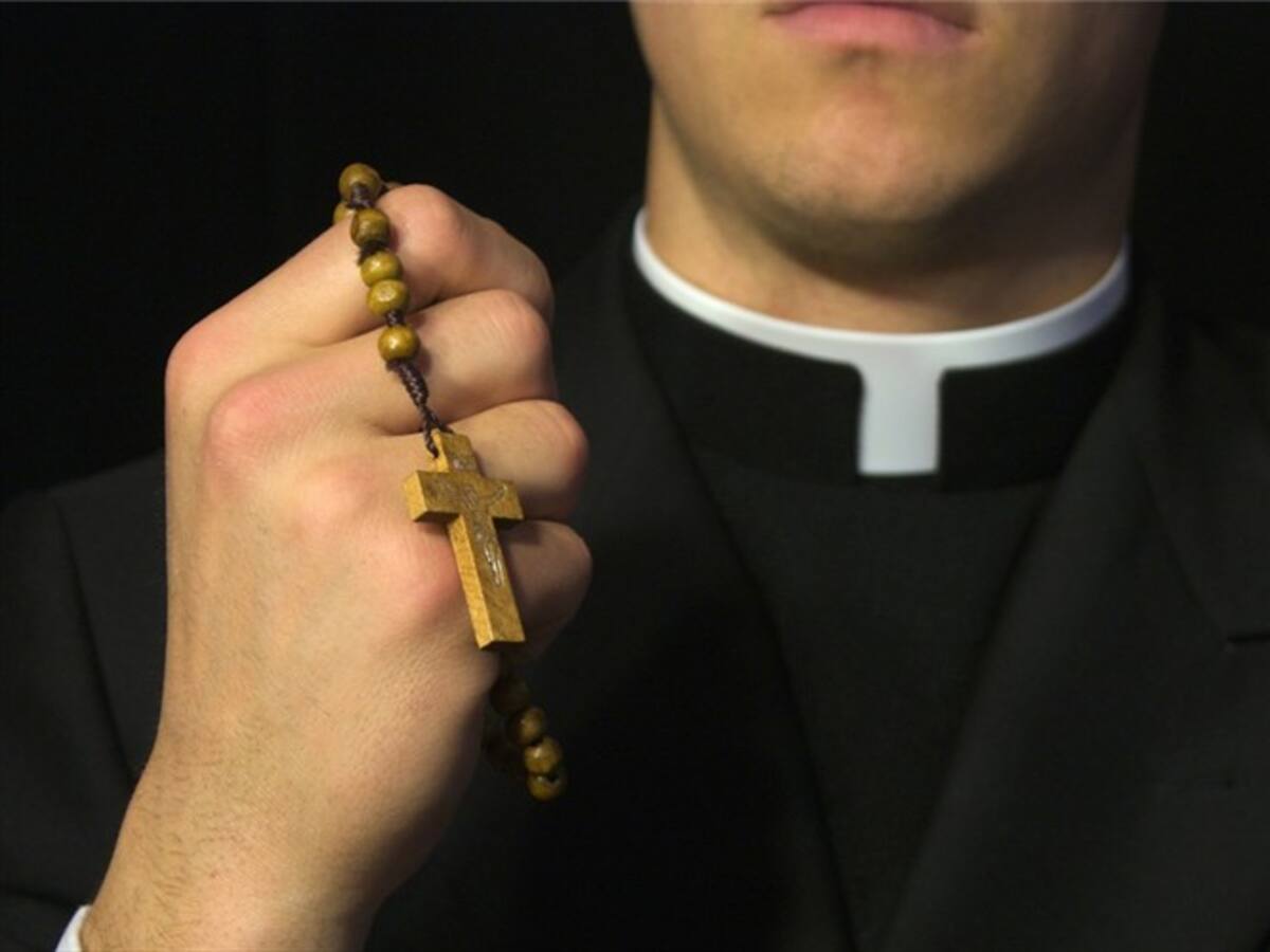 Juez envía a la cárcel a párroco de San Martín de Loba, Bolívar, por presunto abuso sexual