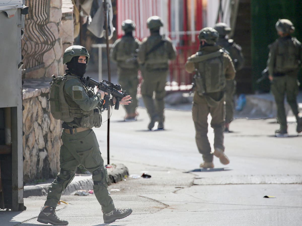 Policía israelí reconoce asesinar una familia palestina por “sentirse amenazados”