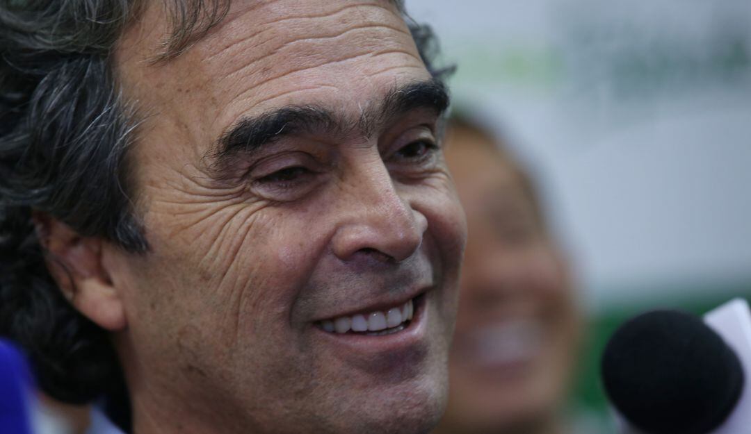 Sergio Fajardo presentó sus propuestas ante el Consejo Gremial