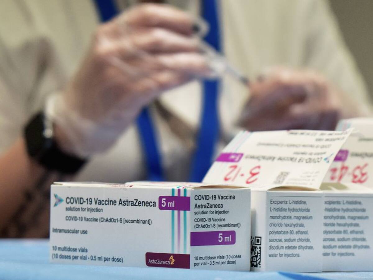 Colombia recibió 1,8 millones de dosis de la vacuna de AstraZeneca