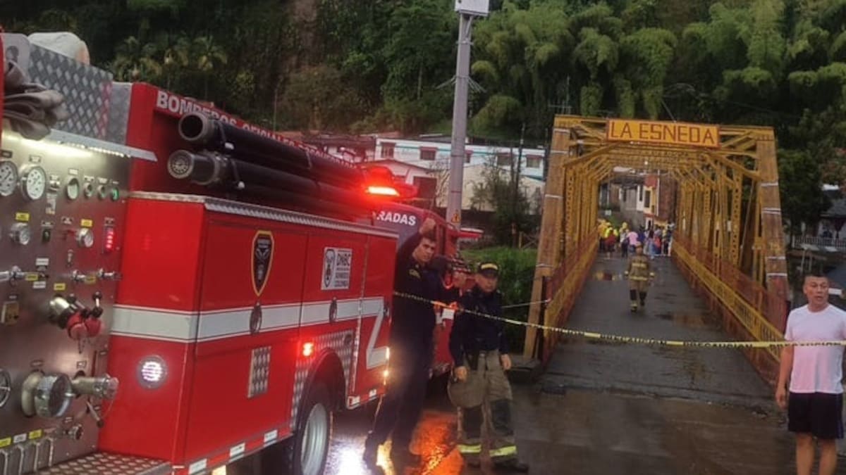 Fuerte vendaval generó emergencias en Pereira y Dosquebradas; el barrio La Esneda fue evacuado