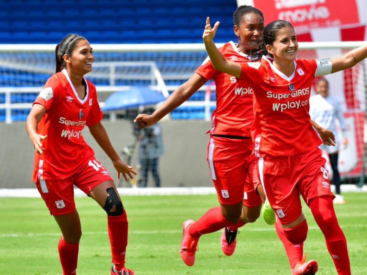 “En el fútbol femenino vivimos en pandemia, siempre nos tocan estos torneos”