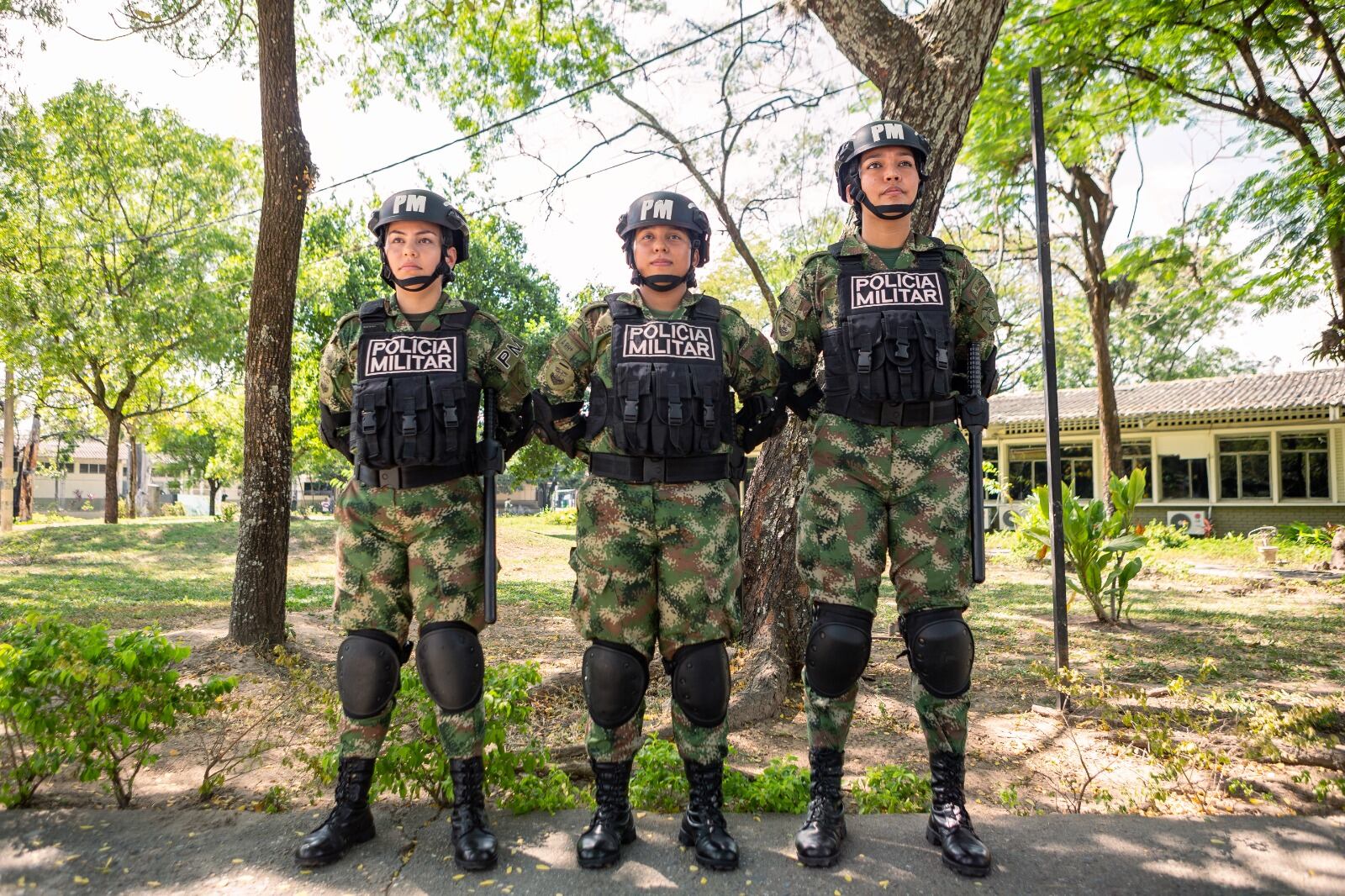 La invitación es para que la ciudadanía salga, y ejerza su libre derecho al voto, cumpliendo así con su deber democrático de participar de manera activa en los procesos decisorios del Departamento y del país.