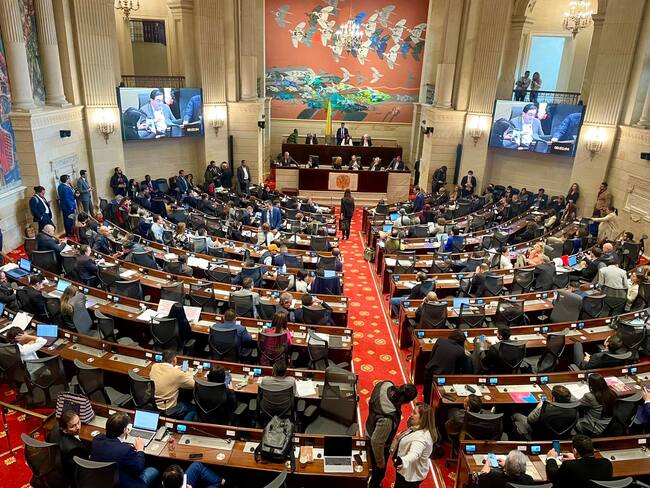 ¿Cuándo se hará el debate de control político al Gobierno por invasión de tierras?