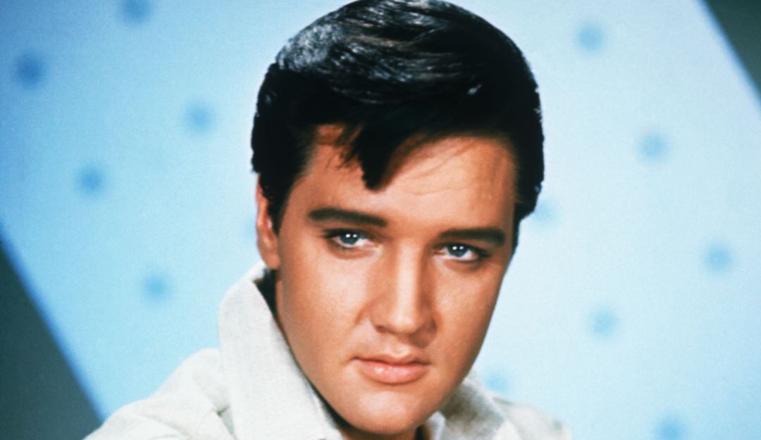 Exigen a capillas con imitadores de Elvis dejar de celebrar bodas