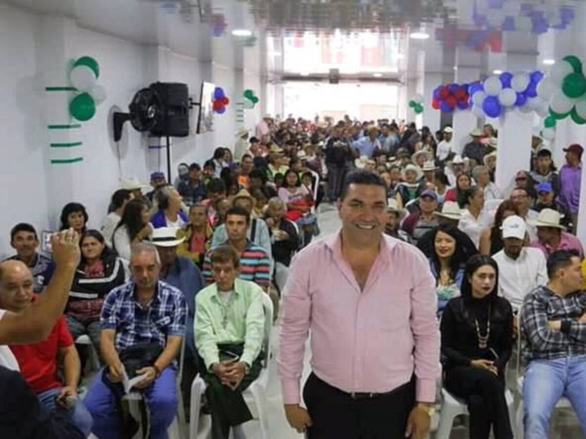Por COVID-19 falleció el alcalde de Urrao, Antioquia
