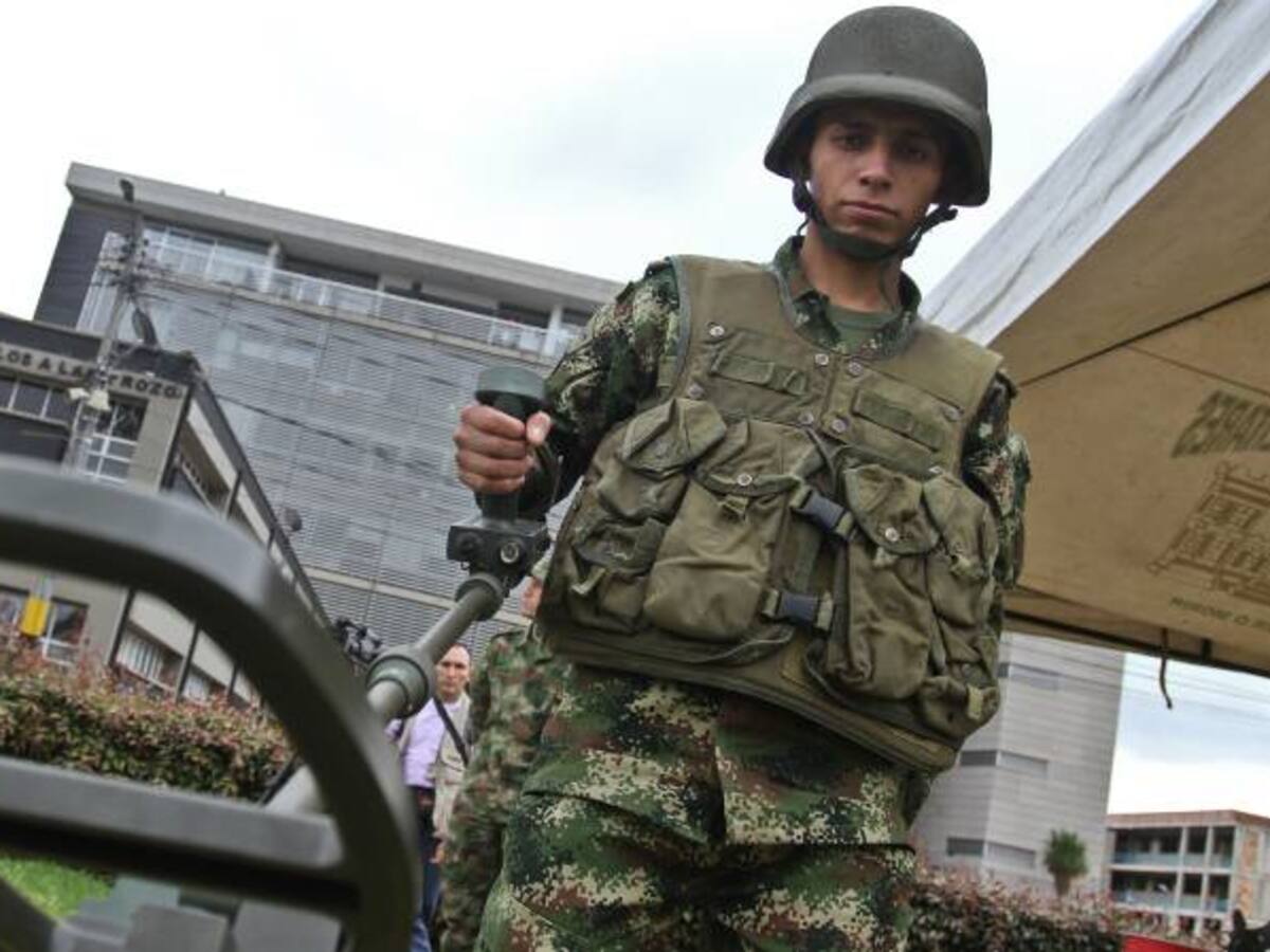 La meta es declarar más de 600 municipios libres de minas antipersona: Ejército