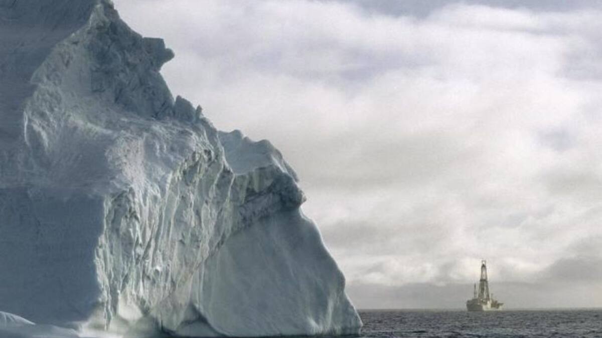 El casquete polar ártico se ha reducido a la mitad en 40 años