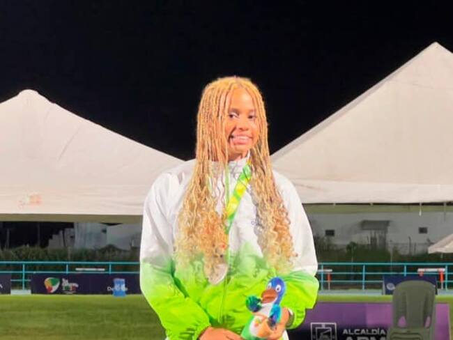 Medalla de plata para el Quindío en salto alto con Valeria Sofía George López con un salto de 1.65 metros. Foto Gobernación del Quindío