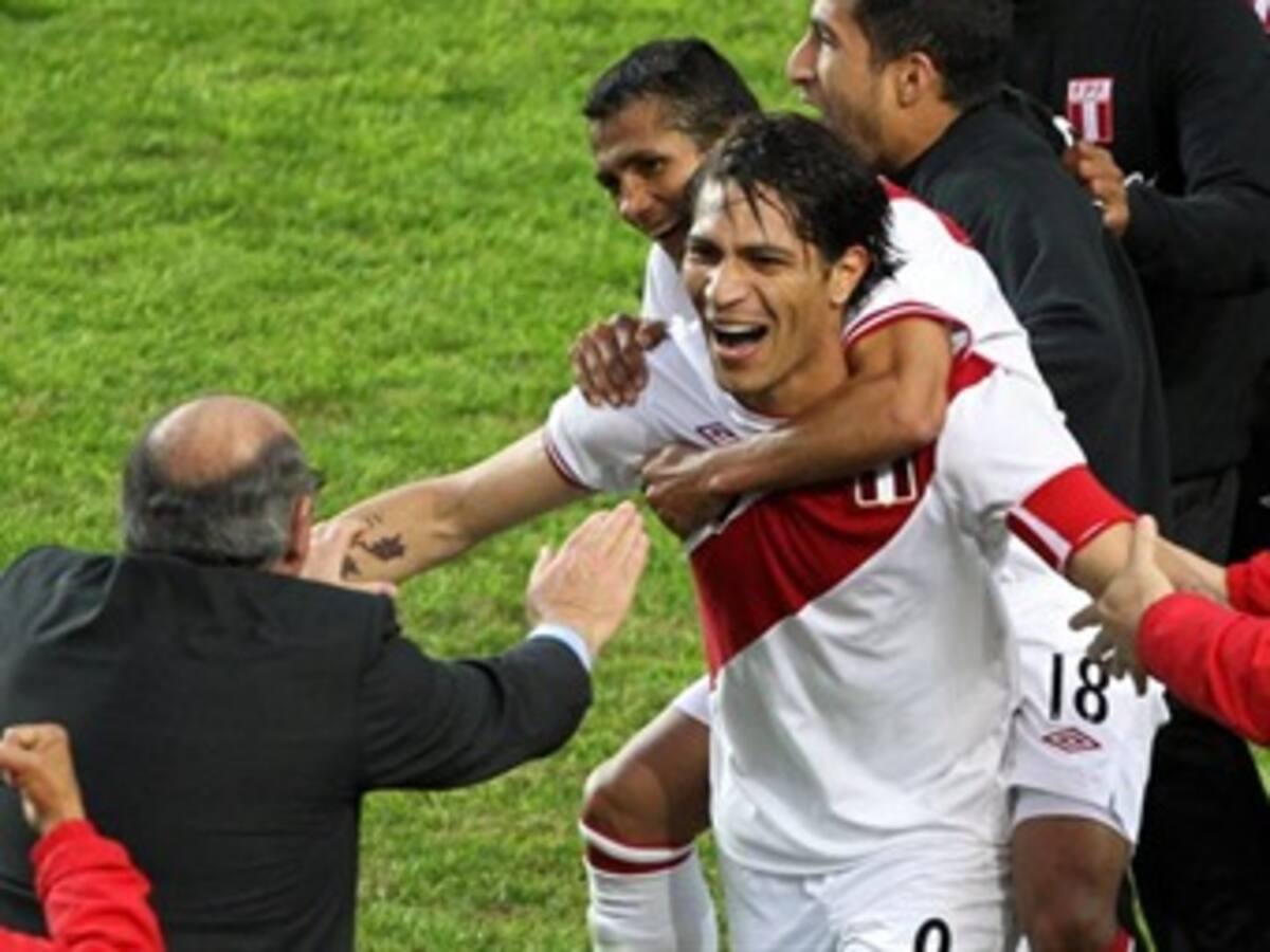 Markarián felicito a sus jugadores por el triunfo pero afirmó que 'aún no ha ganado nada'