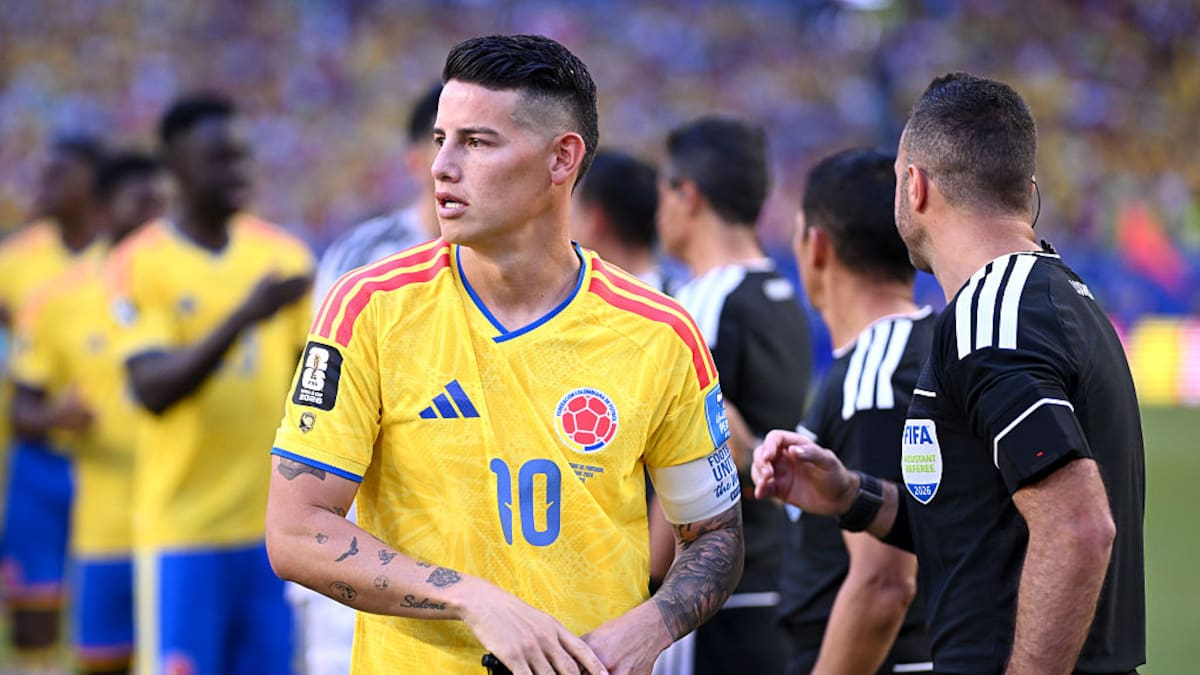 James Rodríguez promete ayudas para la reconstrucción del país, luego del terremoto en Colombia