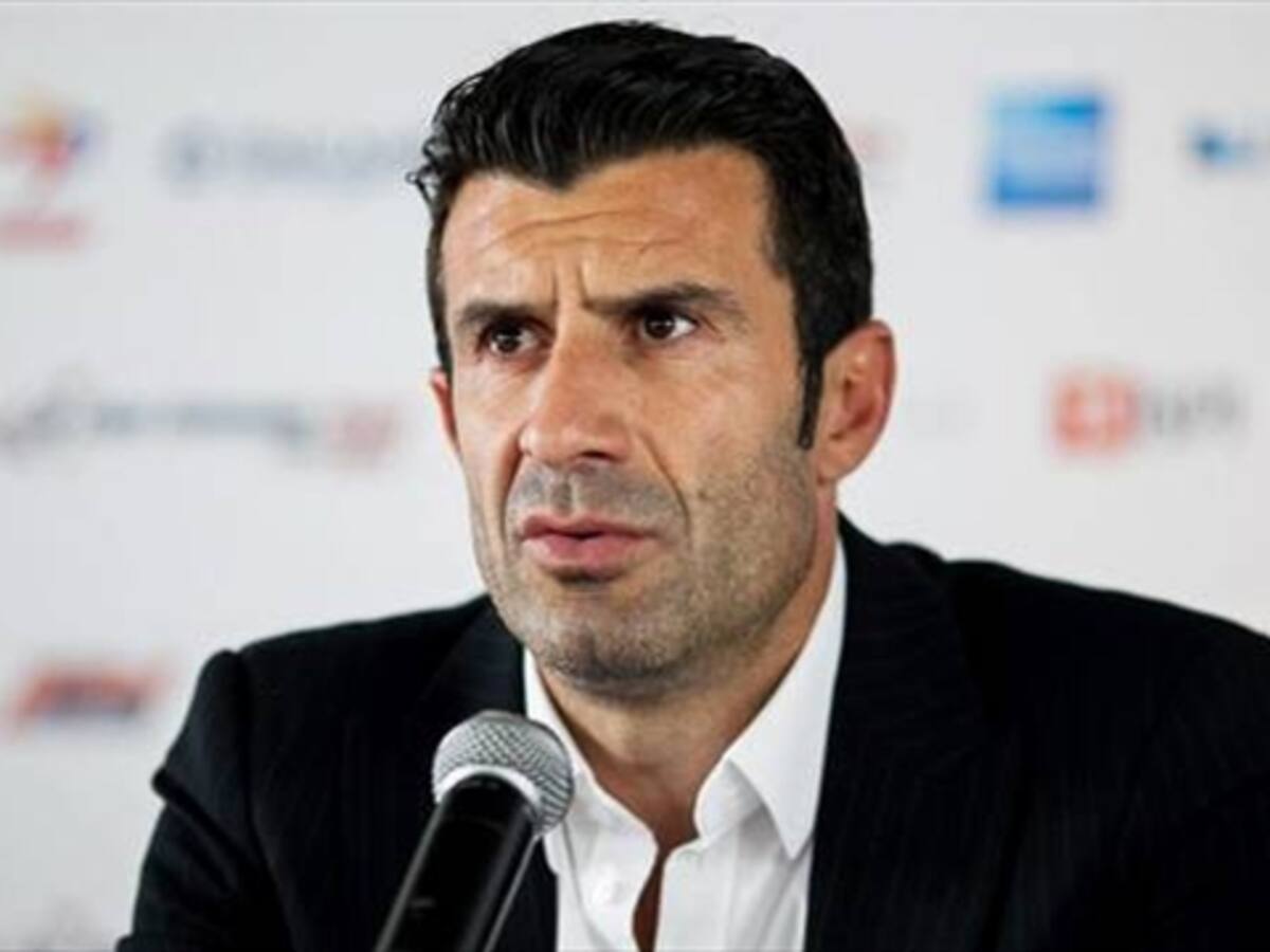 Figo se retira de las elecciones de la FIFA por falta de transparencia