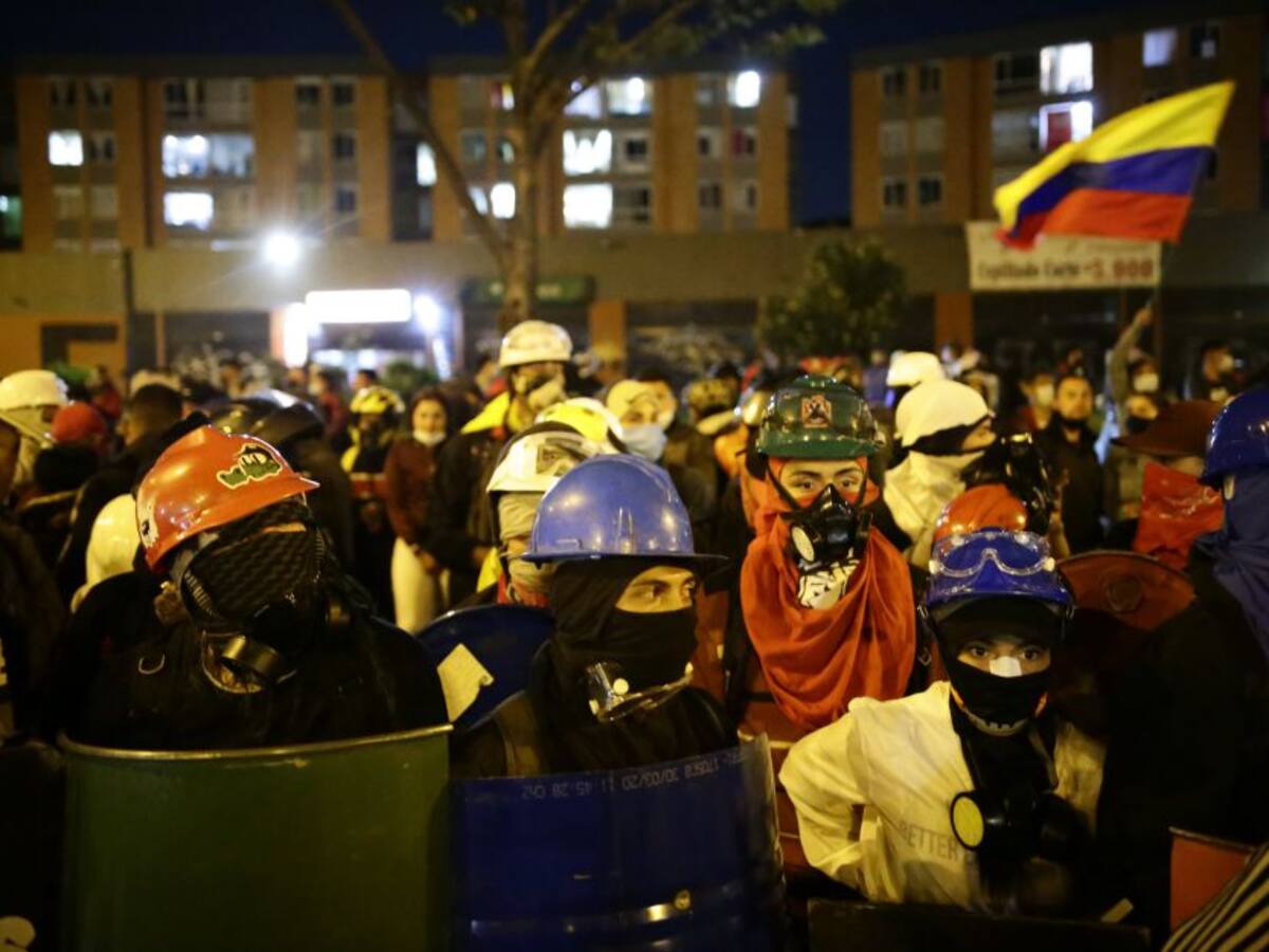 La Primera Línea de San Cristóbal entregó sus escudos como símbolo de paz