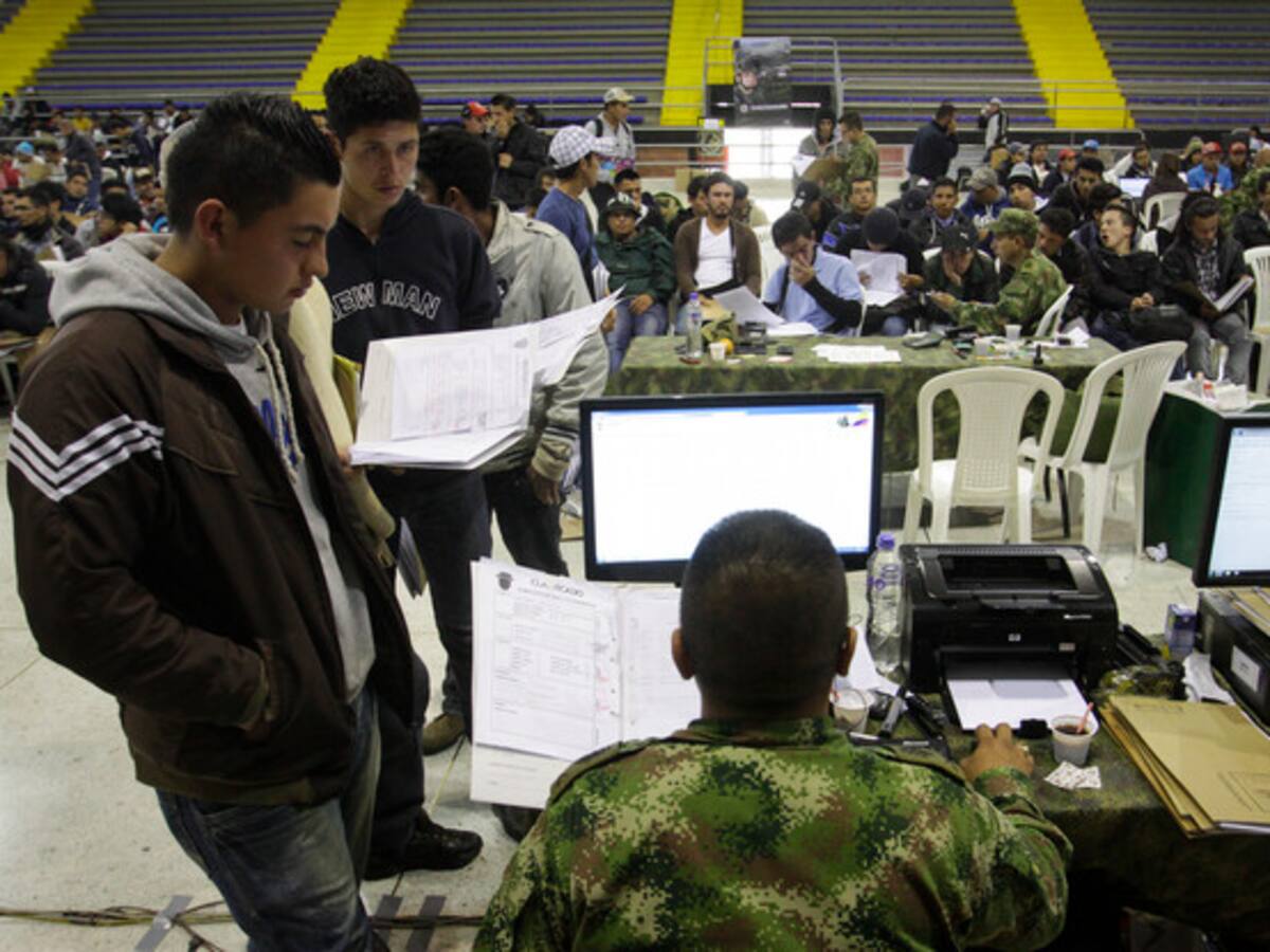 Si tiene más de 24 años y aún no ha definido su situación militar, esto le interesa