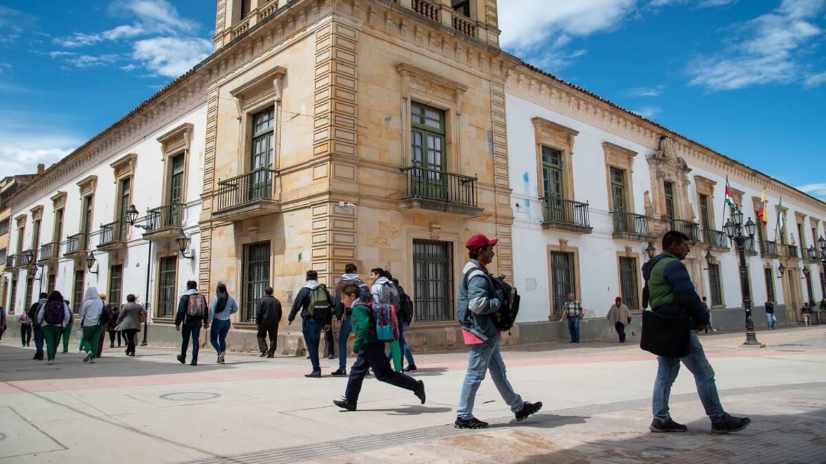Por caída en recaudo de impuestos se limitará contratación de personal en la Gobernación de Boyacá