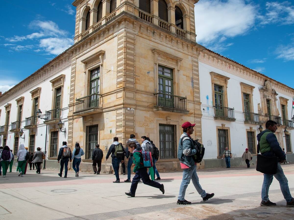 Por caída en recaudo de impuestos se limitará contratación de personal en la Gobernación de Boyacá