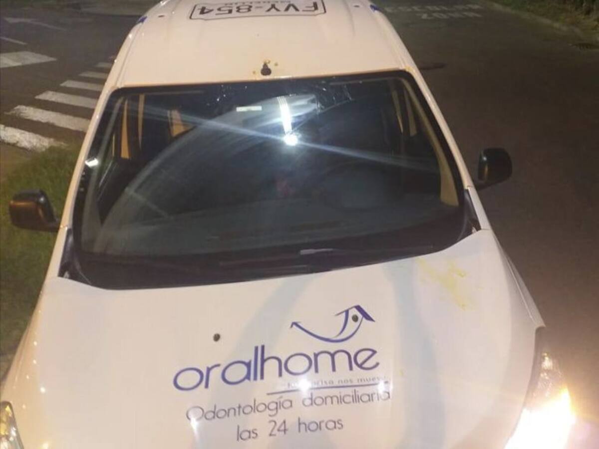 Con huevos atacan a odontólogos en Sabaneta