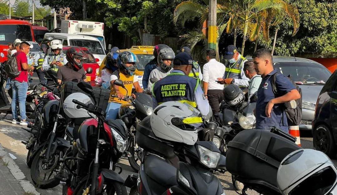 Controles a motociclistas en Ibagué