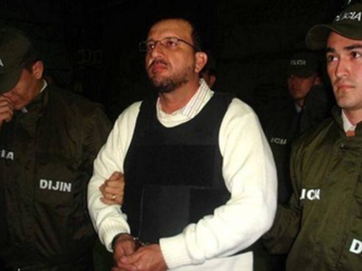 Piden excluir de Justicia y Paz a alias Macaco