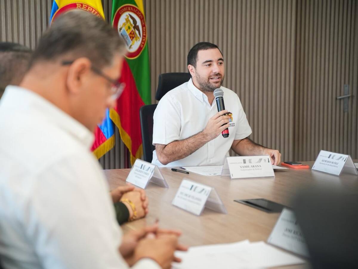 Transportadores de Bolívar luchan contra la informalidad: distrito y gobernación se reunieron