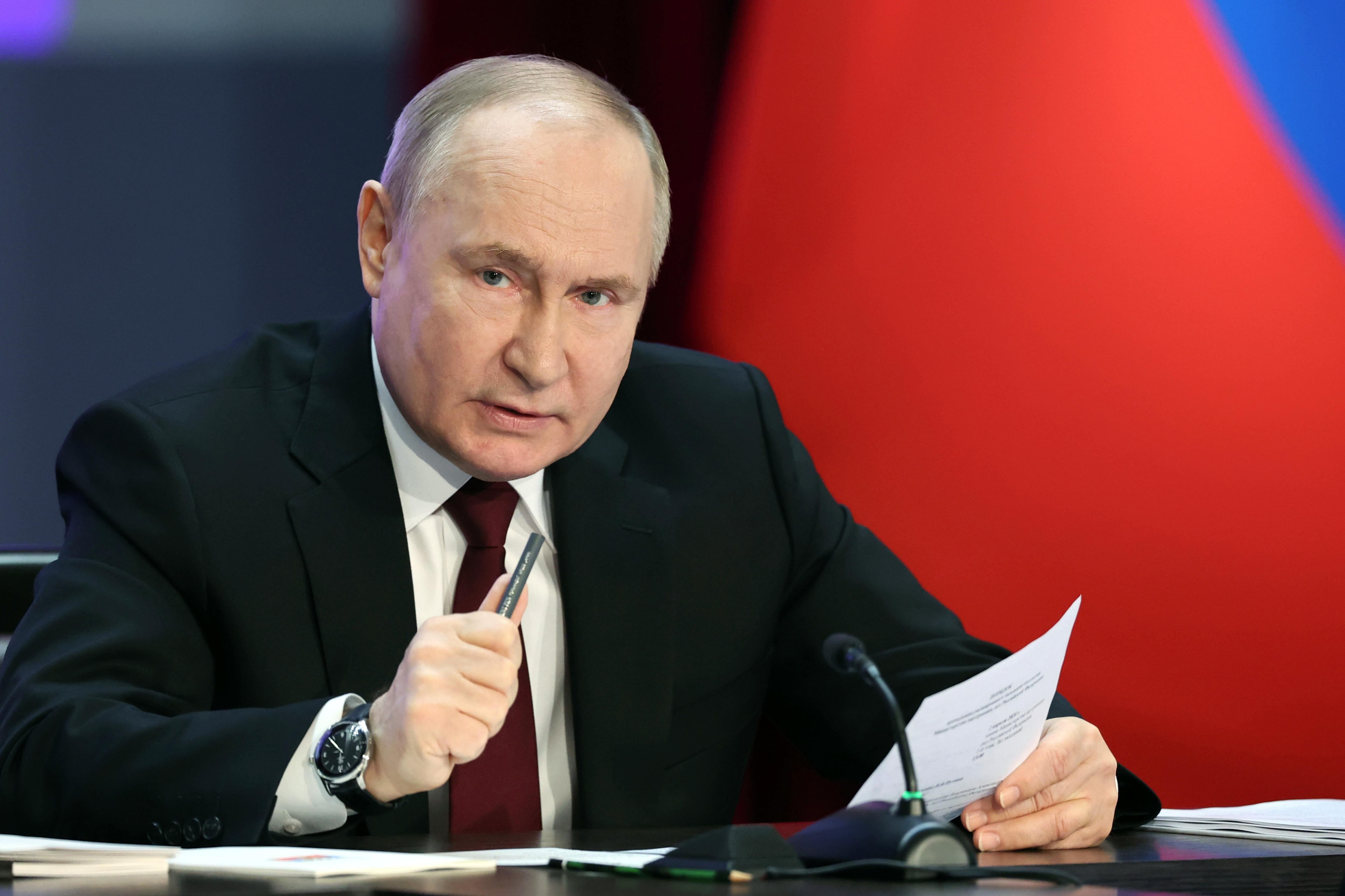 Moscow (Russian Federation), 01/04/2024.- Russian President Vladimir Putin speaks during an annual extended meeting of the Interior Ministry Board in Moscow. The Russian president urged, among other things, law enforcement and security services to tighten security on public gatherings in the wake of the 22 March terrorist attack on the concert hall in the Moscow region that killed at least 144 people. (Terrorista, Atentado terrorista, Rusia, Moscú) EFE/EPA/SERGEI SAVOSTYANOV/SPUTNIK/KREMLIN POOL MANDATORY CREDIT