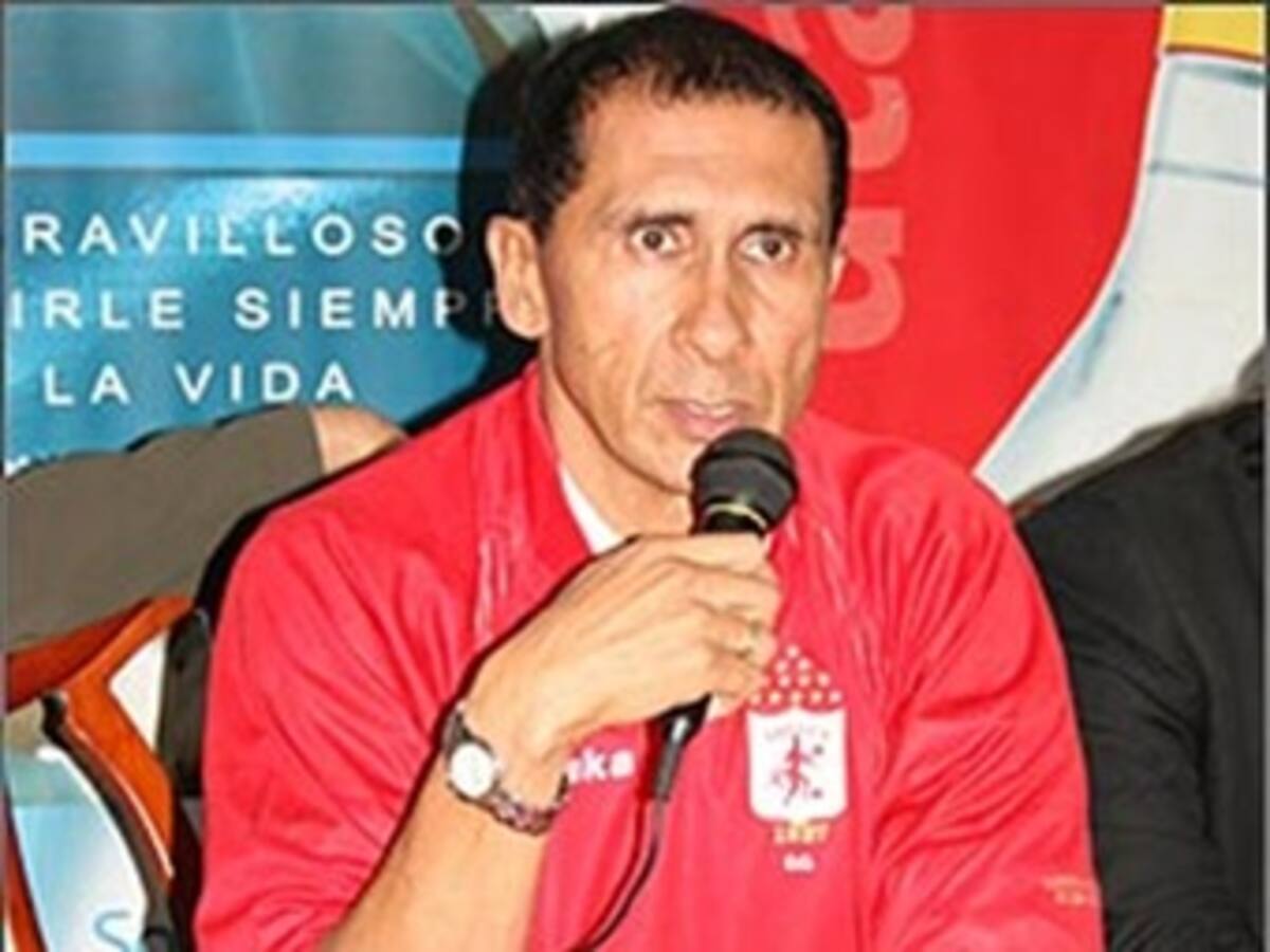 Diego Umaña continua con América de Cali