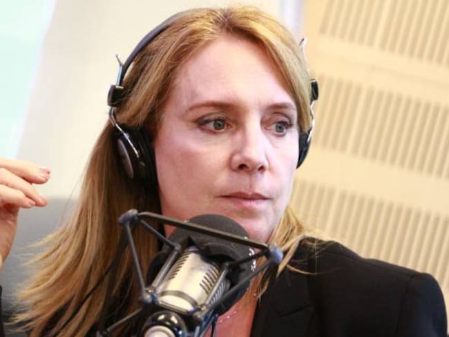 Maríai Elvira Arango en Dos Y Punto - Caracol Radio