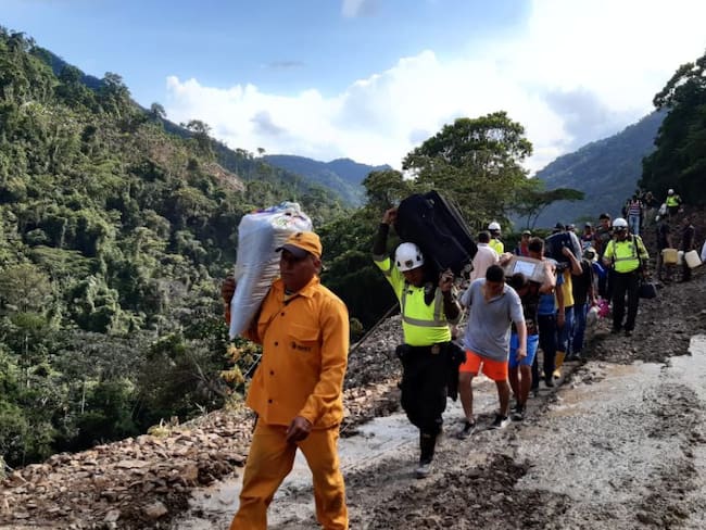 Invías: El fin de semana sería reabierta vía Medellín - Bogotá